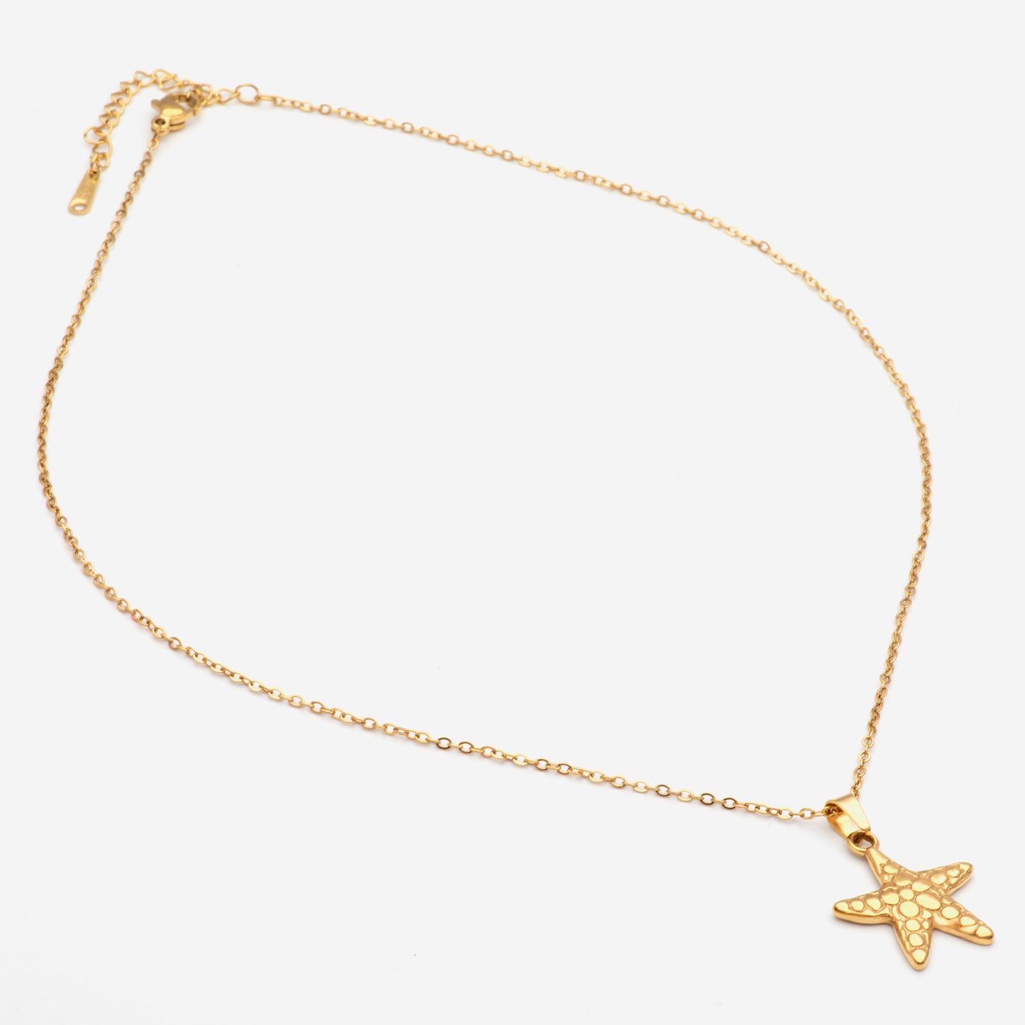 Evi Necklace