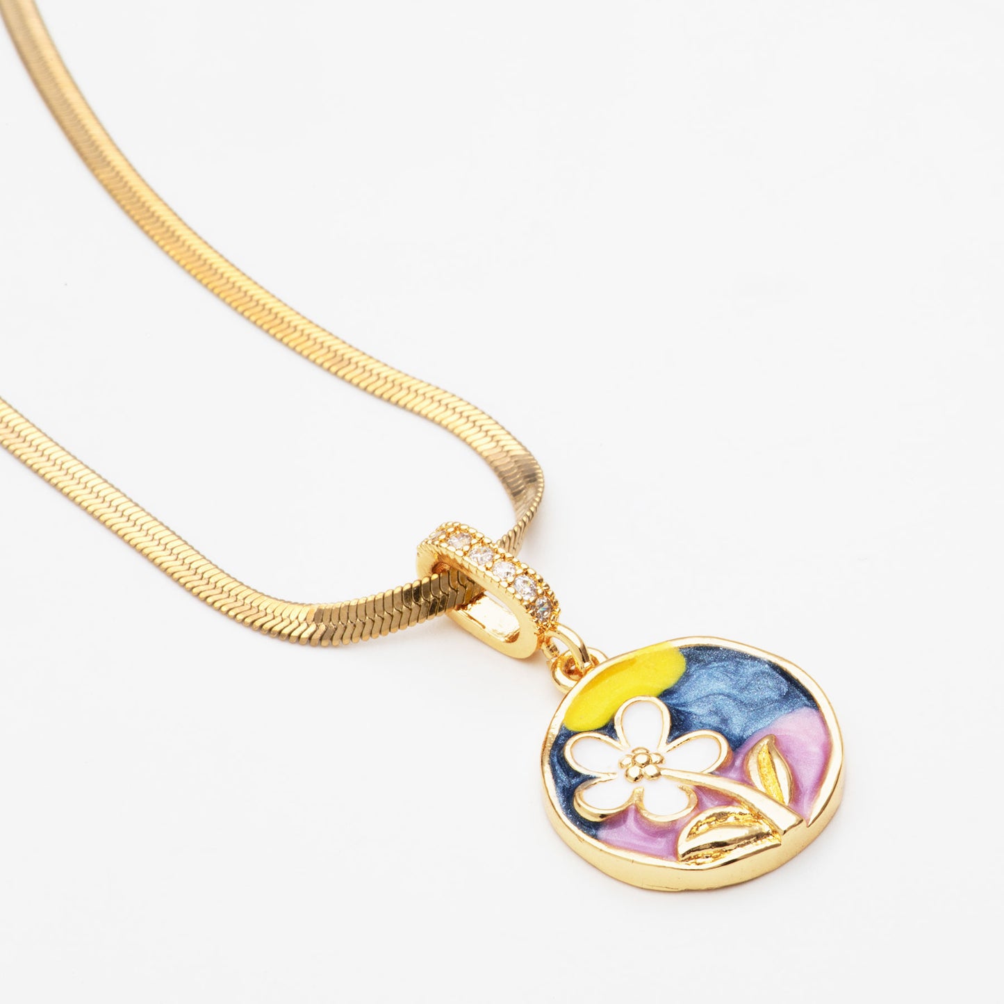 Zinobia Necklace