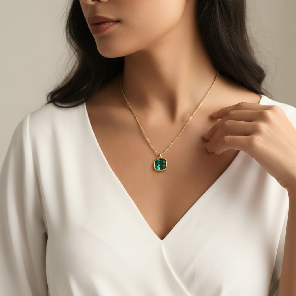 Elin Necklace