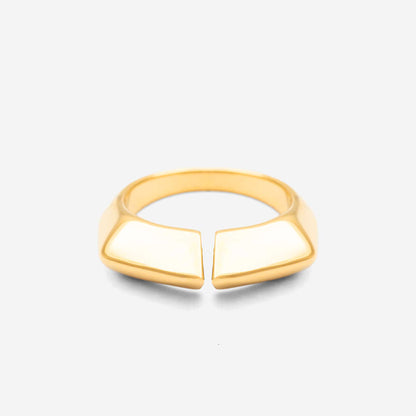 Saffira Ring