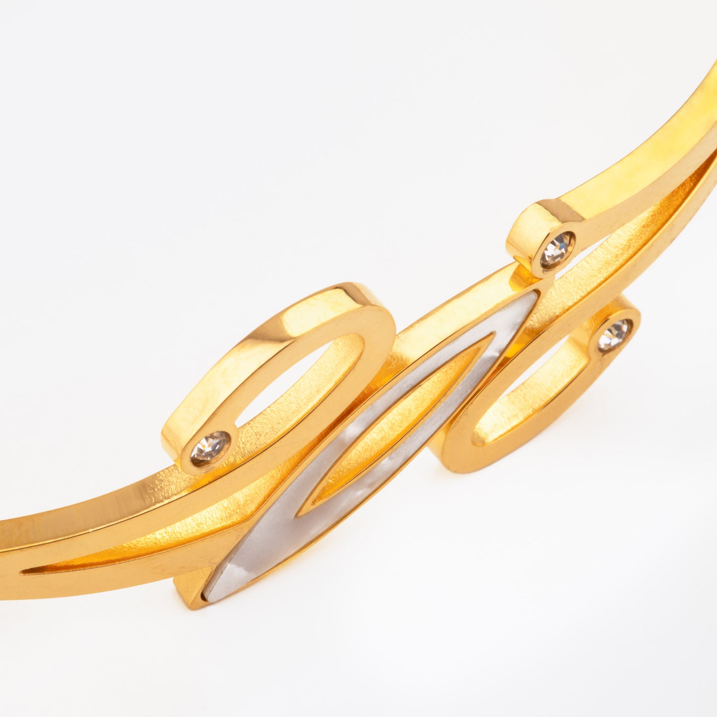 Xeeya Bracelet