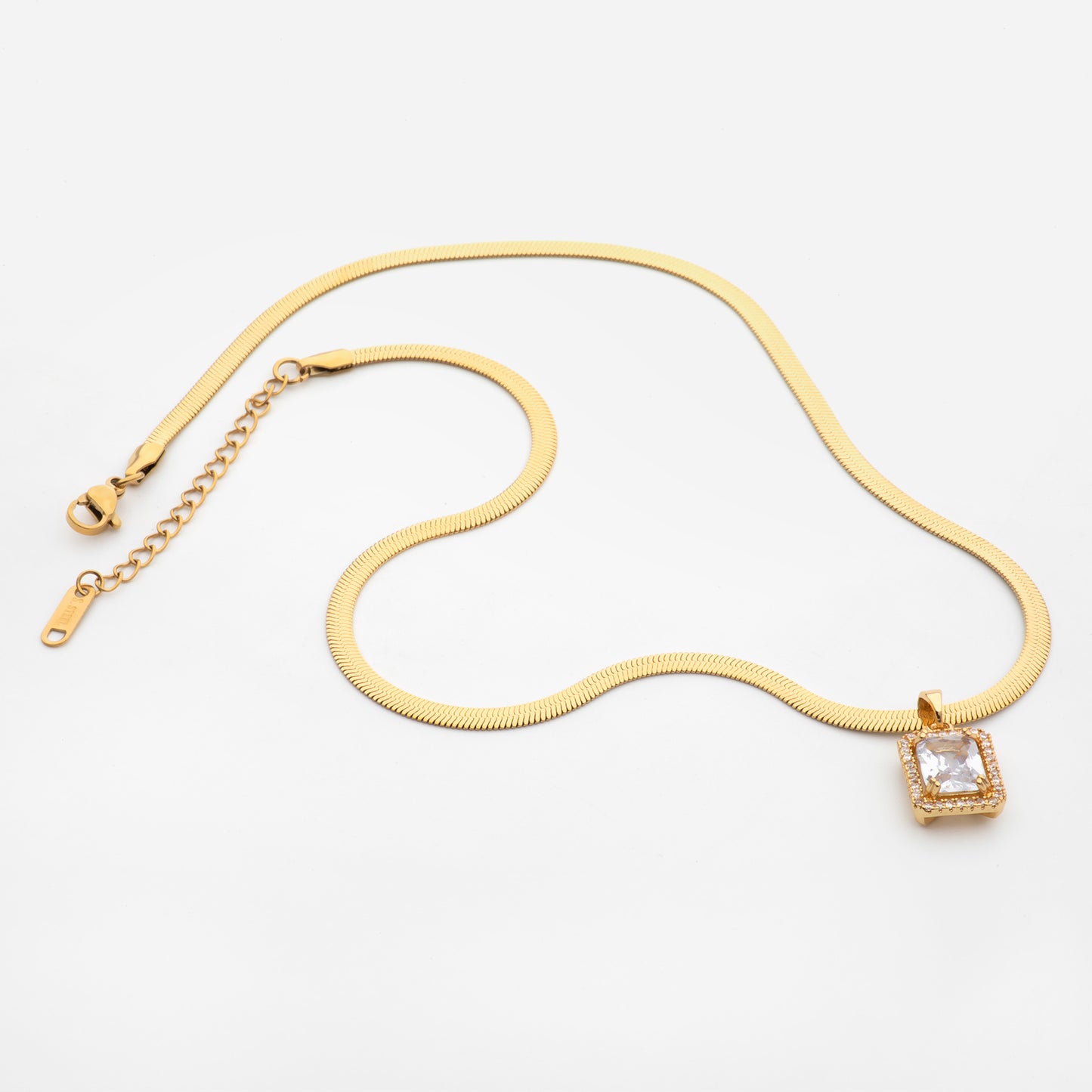 Clémence Necklace