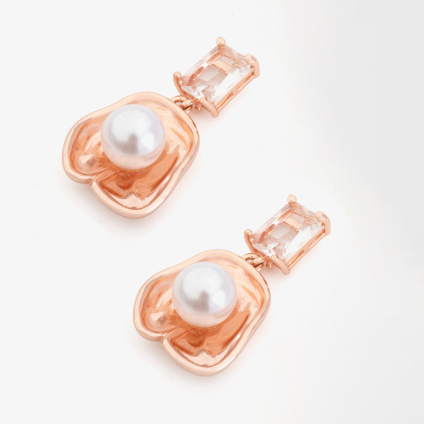 Kiana Earrings