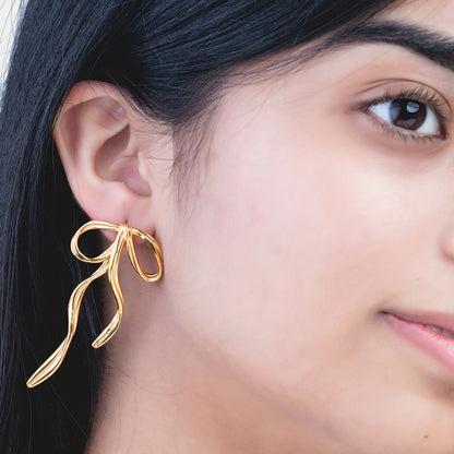 Ariana Knott Earrings