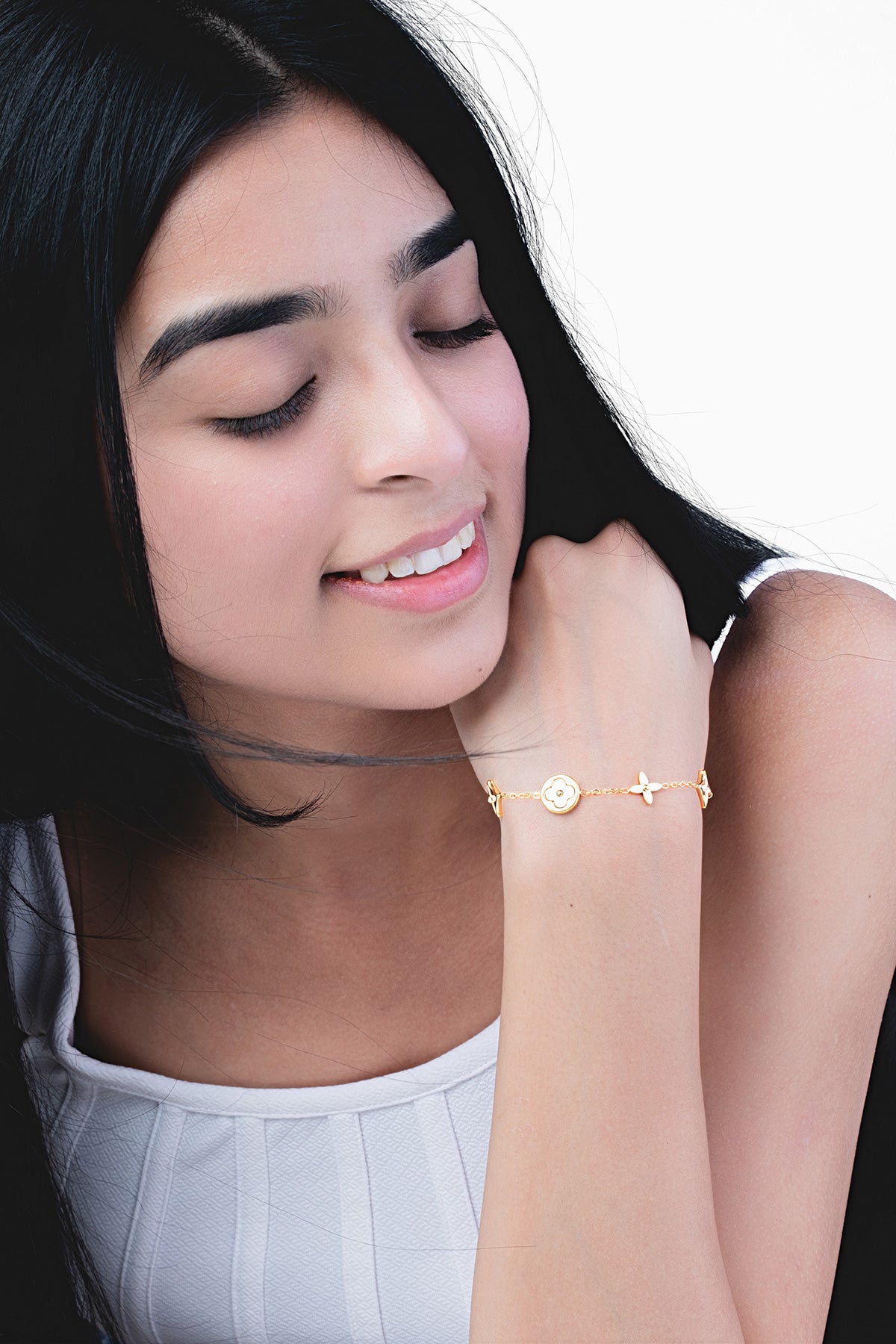 Dia Bracelet