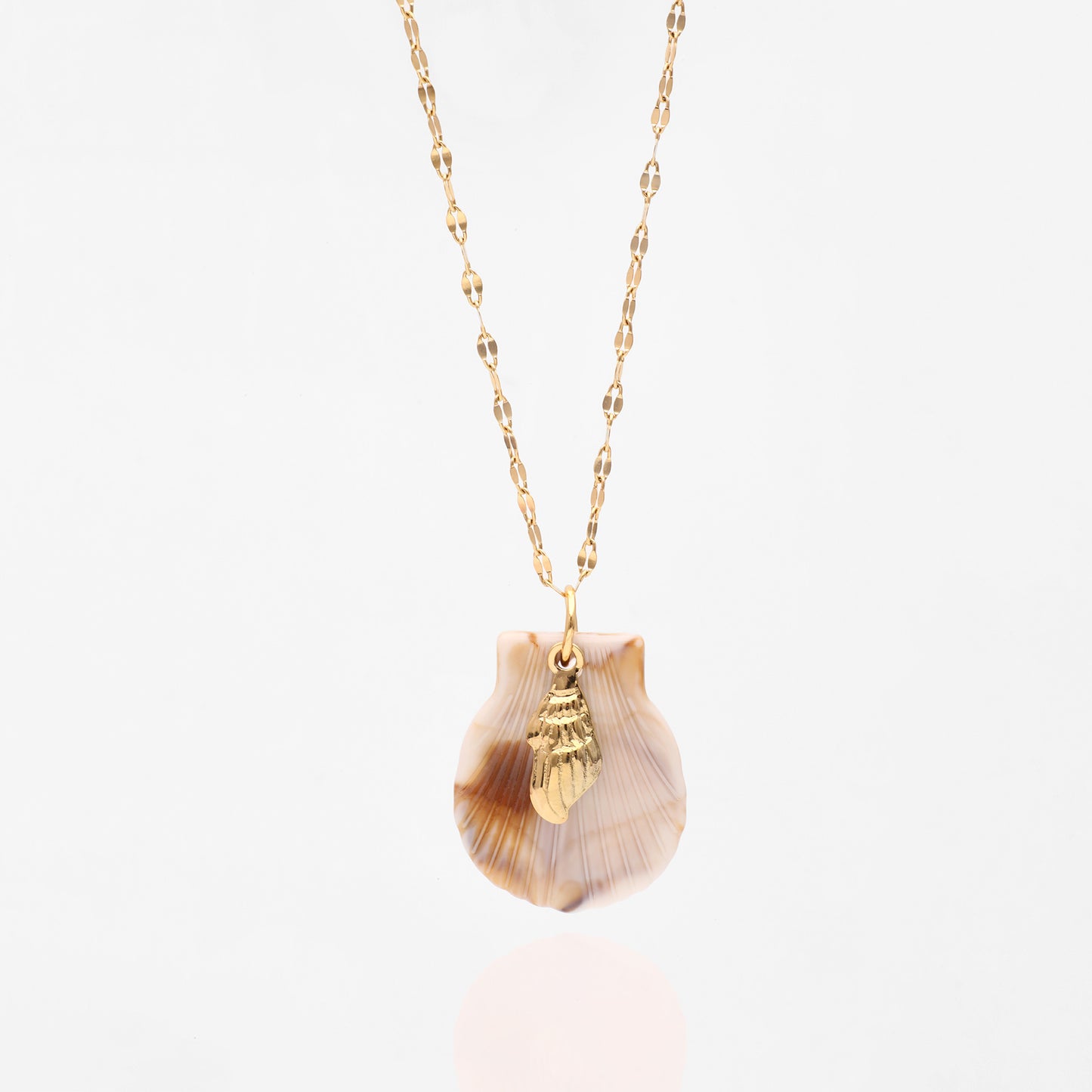 Miyu Shell Necklace