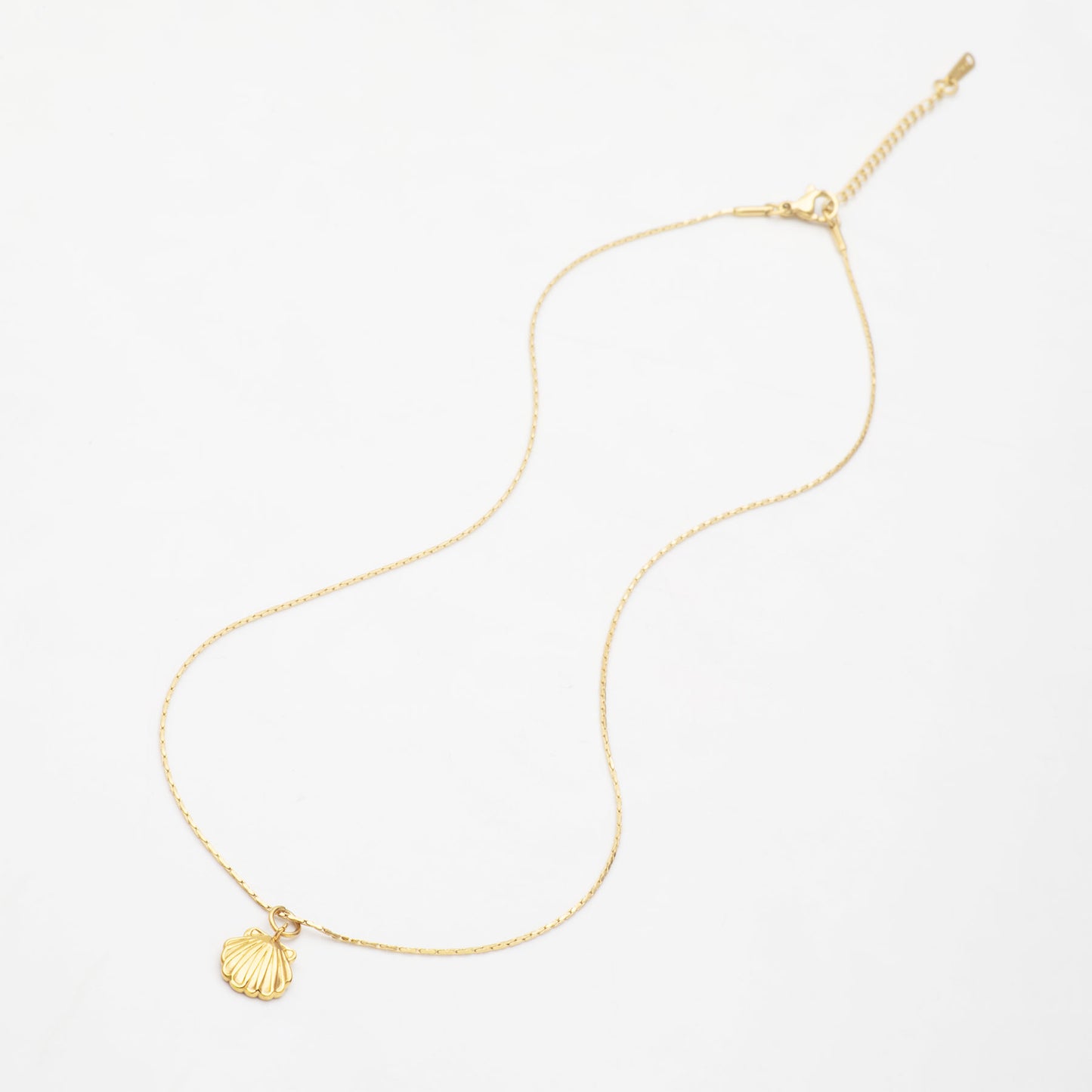 Vera Shell Necklace