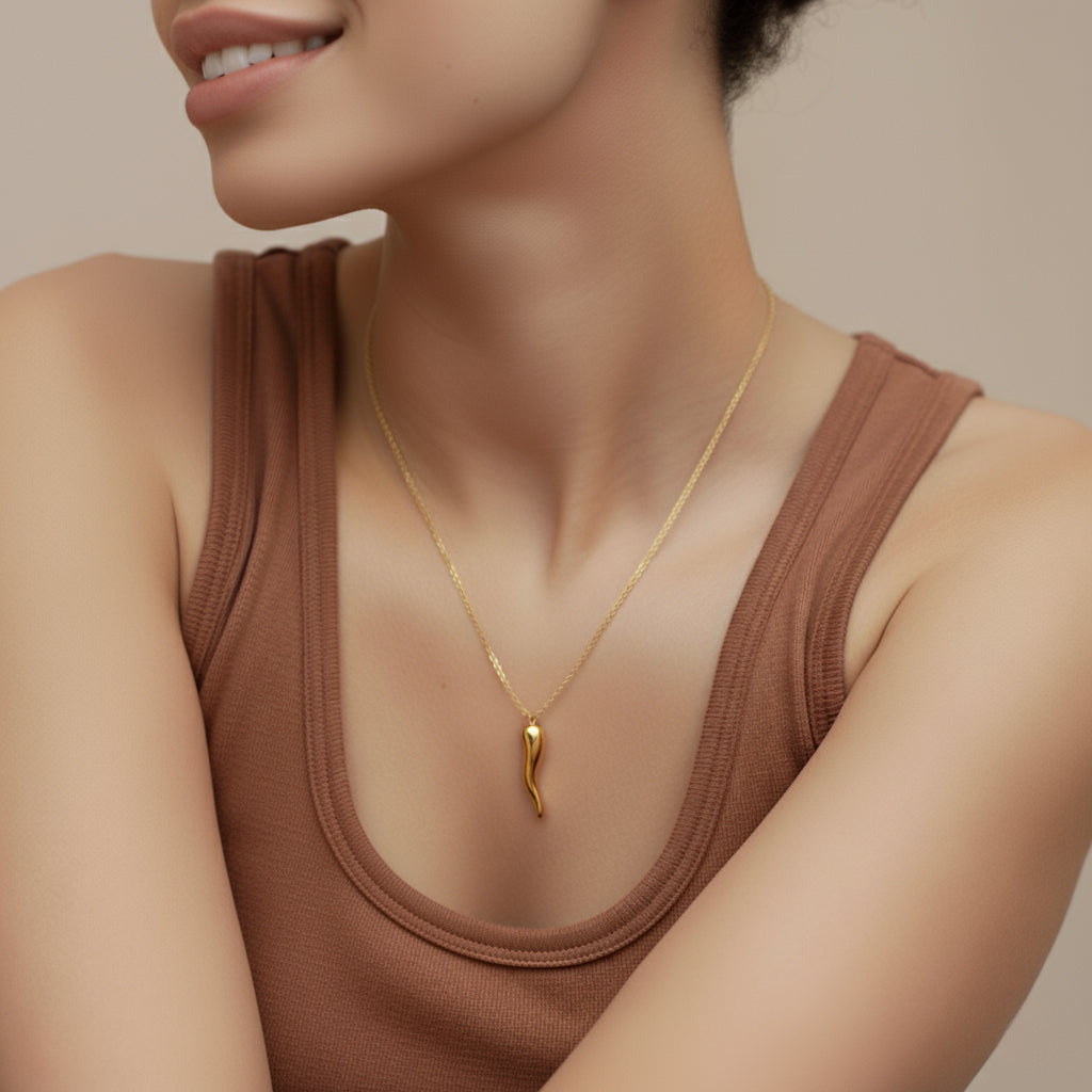 Leire Necklace